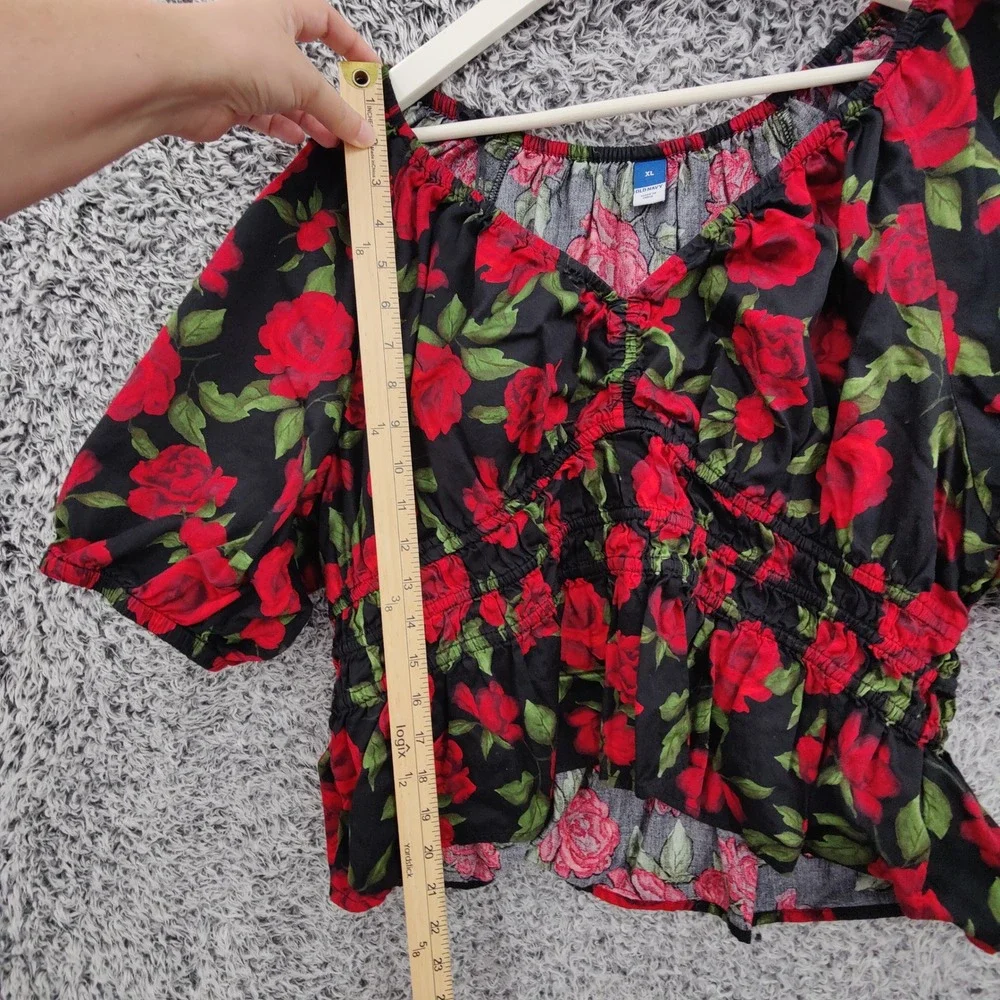 Old Navy Womens Cottage Romantic Rose Floral Peplum Top XL Black Red Puff Sleeve